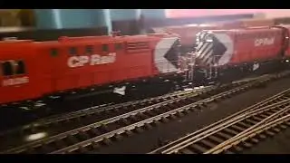 12th St Shelf Layout with CP Rail Rs18u 