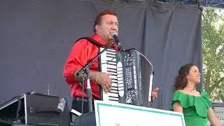 Volare: Joe Martino and the Volare Dancers
