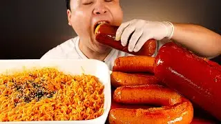 Острая горячая куриная лапша, жареная лапша и мукбанг с толстой колбасой, асмр