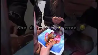 Мэрайя Кэри отказывается давать автограф #mariahcarey #mariah