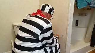 Prisoner finds himself working inside Warden's house @BradentonPranksters