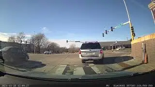 Tesla FCW (Forward Collision Warning) & AEB (Automatic Emergency Braking) Save the Day!