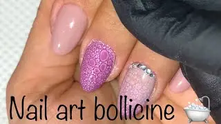 Nail art bubbles