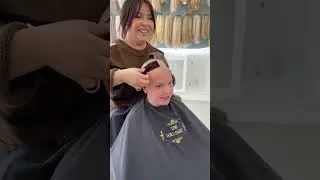 Audrey falls in love with her new wig! #alopecia #hairloss #wigs #humanhairwig #wiglife
