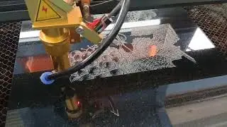 LC-6040L/80​  TruCUT&trade; 600&times;400mm Desktop​ CO2 Laser, used for engraving granite, creating personal...