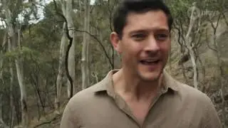 Finn Chases After Elly | Neighbours [2020]