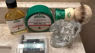 Бритва Gillette Flare Tip 1967 года, мыло/средство после бритья Stirling-Christmas Eve и помазок ...