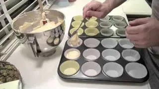 Baking Vanilla Cupcakes