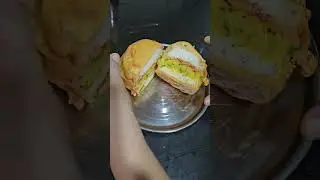Ulta Vada Pav
