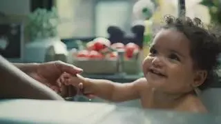 Pampers &ndash; Love the Change &ndash; Everything 30