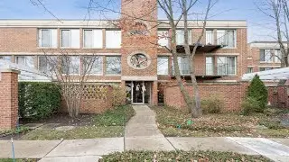 Meadowlake - Spacious 2 Bedroom with beautiful water views - 2030 Arbor Lane Unit 302 Northfield IL