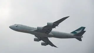 Cathay Pacific, Swire Pacific, Air China Suspend Trading in Hong Kong