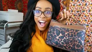 My Makeup Travel Bag Essentials! 2015 &bull; Lawenwoss
