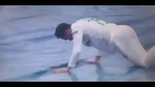 Shakib sliding on pitch cover | PAK vs BAN | Rain stops the match