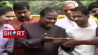 KA Paul Hilarious punches On Chain Snatching | Praja Shanti Party | Telugu Short News