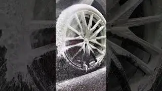Satisfying Wheel Cleaning🤤 #cardetailing #wheelcleaning #asmr