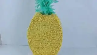 Pinata 6 pineapple