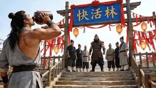 Drunk man is a kung fu master, crushes the bully with Drunken Fist!