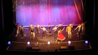 Wayne State Warrior Jhatka - 1st place - NASHA 2018 - Back Row