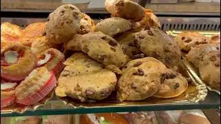 At Assisi's Bar Sensi, Savor Local Goodness