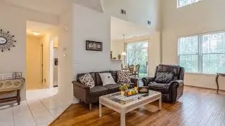 976 Enfield Drive, Northbrook, IL 60062