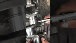 How to Clean oil hole in crank shaft with air pressure