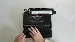 Tony's Typewriters - Silver Reed 280 Deluxe