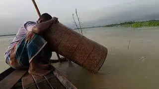 Wow! Amazing Polo Fishing Videos ! Best Big Fish Catching ! Primitive Technique fishing #fish #india