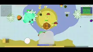 finding the golden pumpkin in Mope.io 1 in 100 chance
