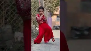 Golden jhumka❤️💕💃 #trendingshorts #nepalitranding #youtubeshorts #@Ezesbi555