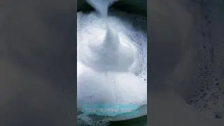 #sponge #spongesqueezing #foam #foamy #asmr #asmrvideo #relax #oddlysatisfying #stressrelief