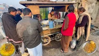 TRADITIONAL PAKISTANI BREAKFAST 🤤 || MUST TRY DESI NASHTA IN LAHORE || Culture for Food Lovers