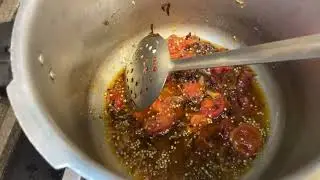 Aloo Gosht Recipe | Pakistani Mutton & Potato Curry | Easy Urdu Cooking | Homemade Desi Style