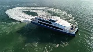 Incat Crowther 45m Aluminium 500 pax fast ferry ''XIN MING ZHU VIII 新明珠8'' arriving Cheung Chau, HK