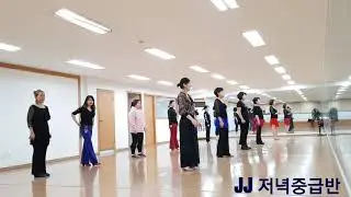 Hourglass Line Dance