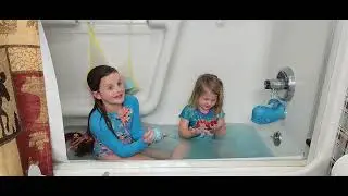 Review of Huge Bath Bombs for Kids with Surprise Inside Dinosaur Eggs Toys 6 XXL Bath Bomb Set