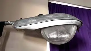 Ge M-250R1 100w High Pressure Sodium Street Light.