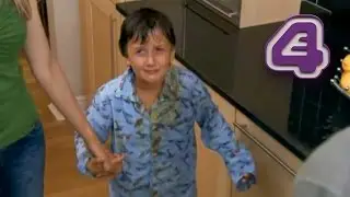 The Inbetweeners | Vomiting On Carli's Little Brother