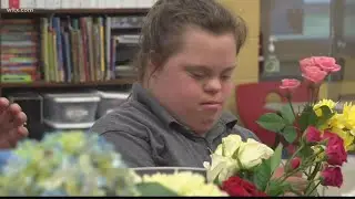 Midlands high school students learn skills by working in school 'flower shop'