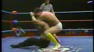 Akio Sato vs Greg Gagne (8/6/1989)
