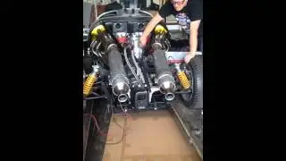 Ultima first run, Maserati 4.2V8, 50mm throttle bodies, Ferrari 360 box, emerald ECU