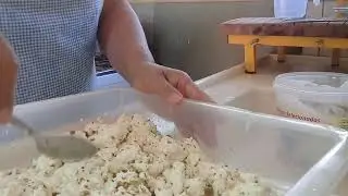 como fazer  queijo temperado!!! e ótimo para aperitivo 🧀🧀🌴🌴🌴