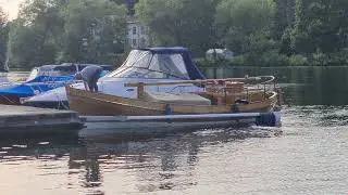 8K. Boat 