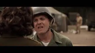 Agent Peggy Carter punch naughty new soldier - Captain America : The First Avenger (2011)