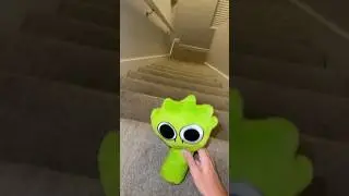 Owakcx Falls Into The Backrooms