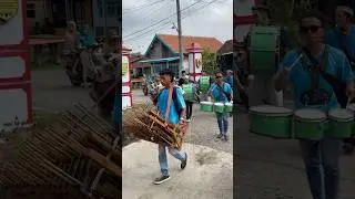 Kolaborasi Angklung & Drumband