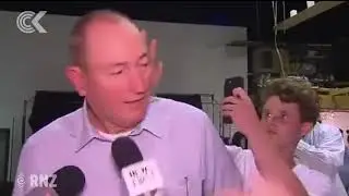 Australians call for Fraser Anning to be expelled from Parliament
