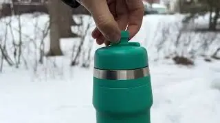 How to Open a Bivo Bottle