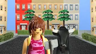 TORO EN LA CIUDAD 🐂 🏠