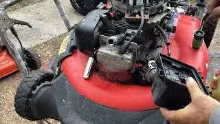 2019 Craftsman Lawn Mower with Honda Powered Engine.   This Unit Swam Like a Fish and Drowned.!!!
